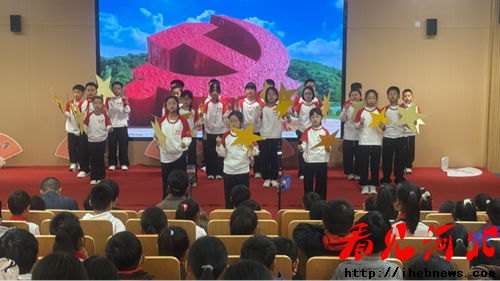 旗帜少年阅读名家进校园公益大讲堂在雄安长丰小学举办(图6) 旗帜少年阅读名家进校园公益大讲堂在雄安长丰小学举办(图6)